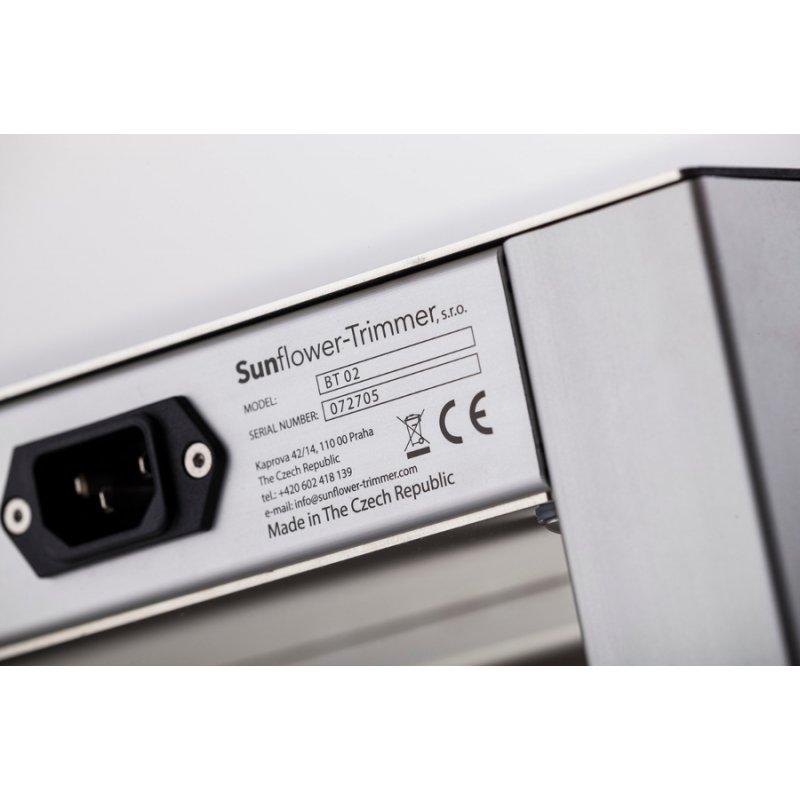 Sunflower BIG Trimmer - elektrický stříhač listí